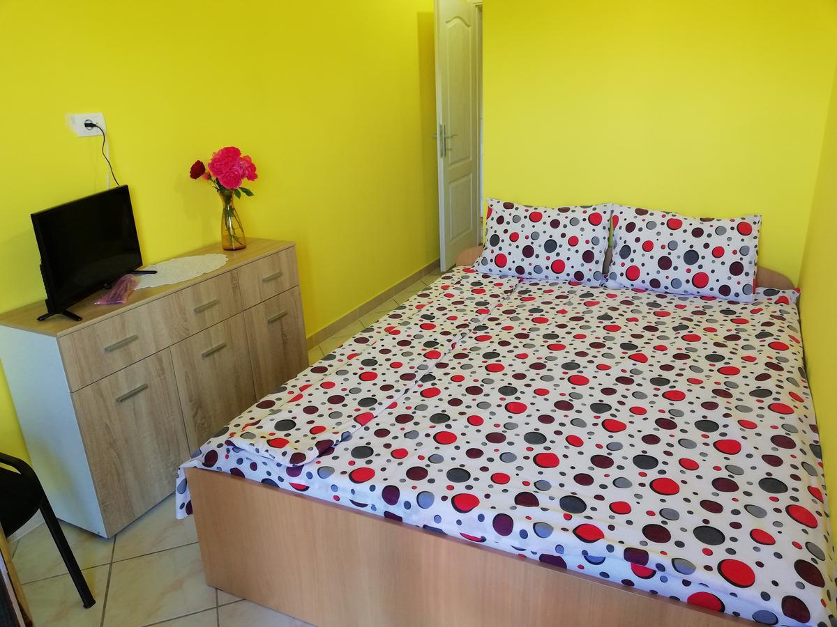 Smestaj - Sobe Marvel Ni Esterno foto