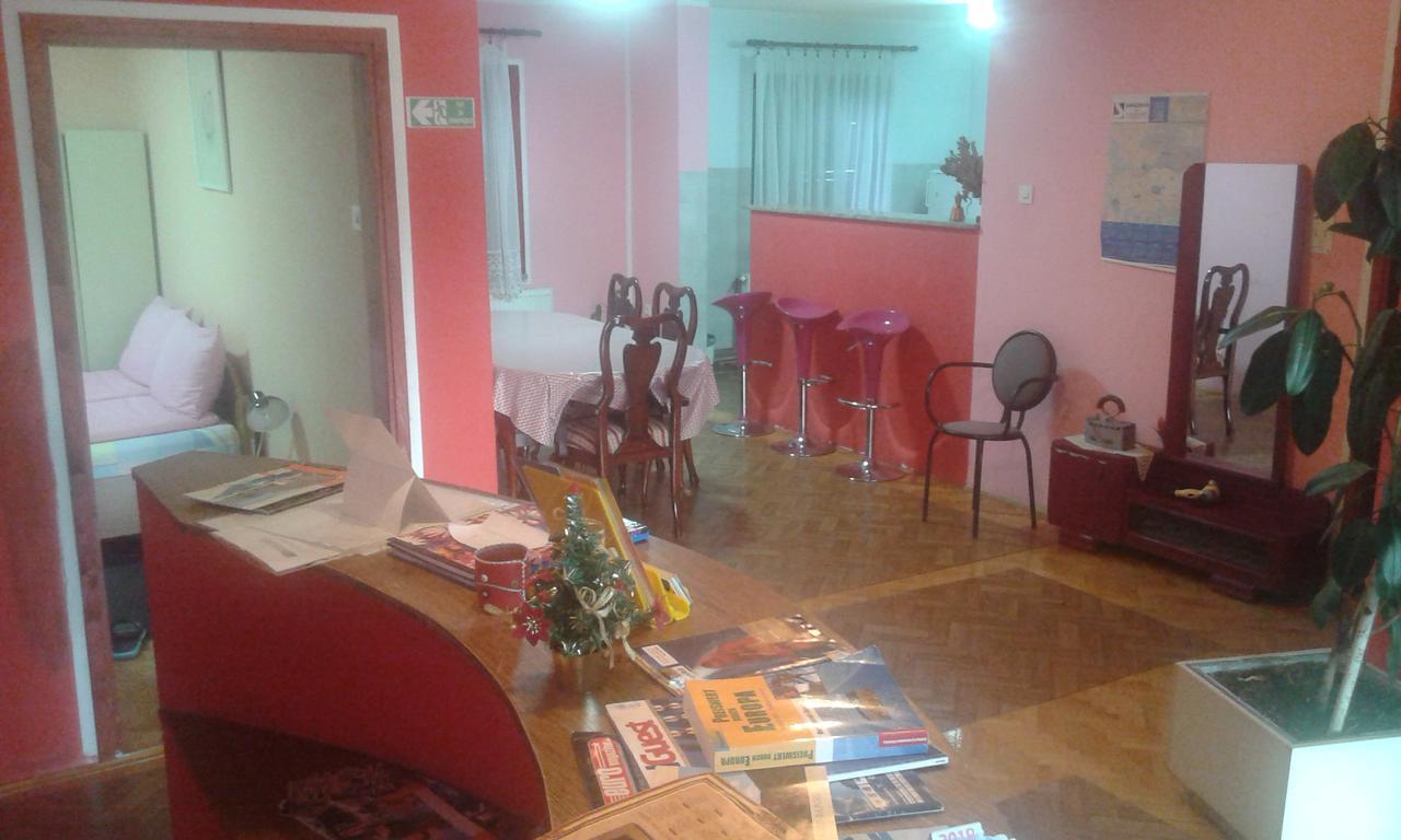 Smestaj - Sobe Marvel Ni Esterno foto
